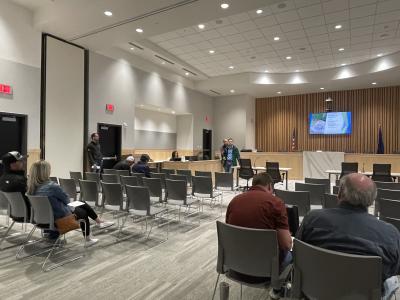 People gather to hear presentation at Hermiston City Hall